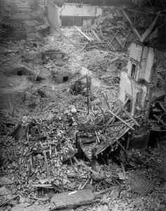 anderson-shelters_still-standing_mashable