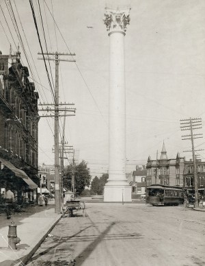 standpipe_grand-avenue-water-tower_st-louis-MO-ca-1915_missouri-historical-society